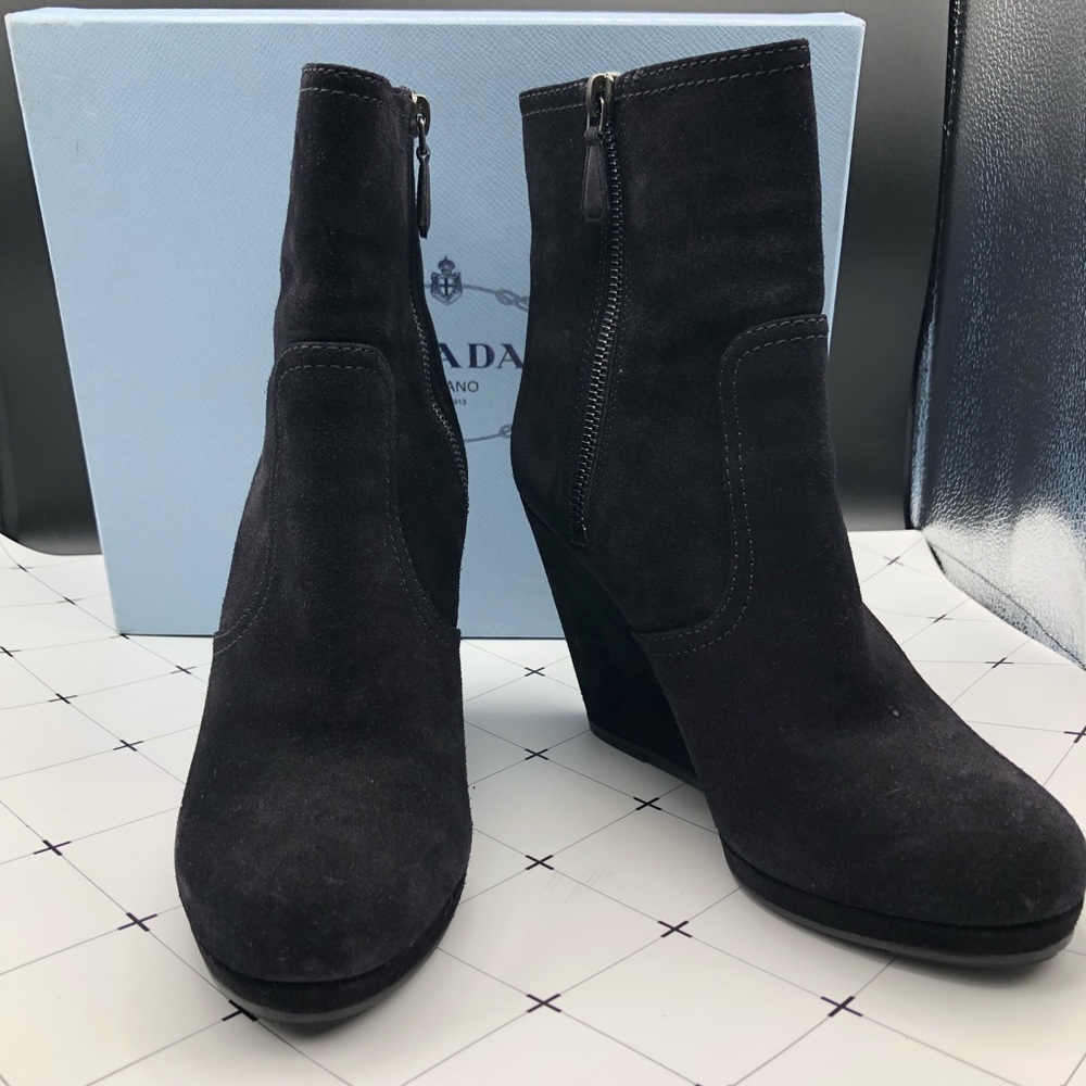 🖤 Prada Black Suede Wedge Ankle Boots (Size 8). Like New! - Picture 5 of 10